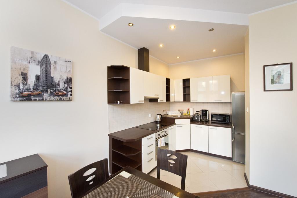 Gdanskie Apartamenty - Apartamenty - Dluga Z Widokiem Na Ratusz I Nad Motlawa Szoba fotó