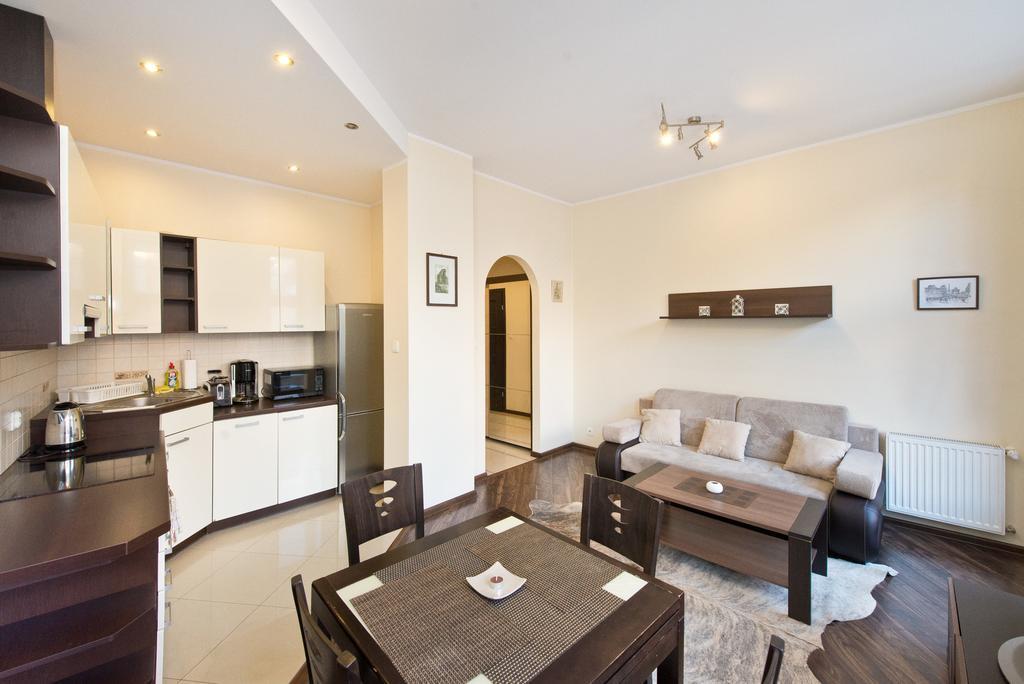 Gdanskie Apartamenty - Apartamenty - Dluga Z Widokiem Na Ratusz I Nad Motlawa Szoba fotó