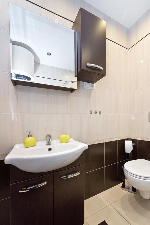Gdanskie Apartamenty - Apartamenty - Dluga Z Widokiem Na Ratusz I Nad Motlawa Szoba fotó